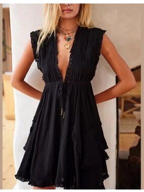 🌼 Free People Antionette Dress size Small